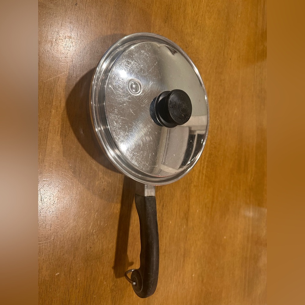Vintage Saladmaster 9”pan and lid